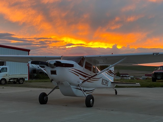 Click image for larger version. 

Name:	Sunrise on Cessna - Winifred.jpg 
Views:	257 
Size:	70.9 KB 
ID:	54009